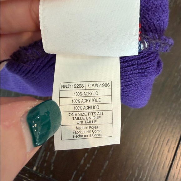 Minnesota Vikings Purple and Gold Beanie Hat - Picture 4 of 4